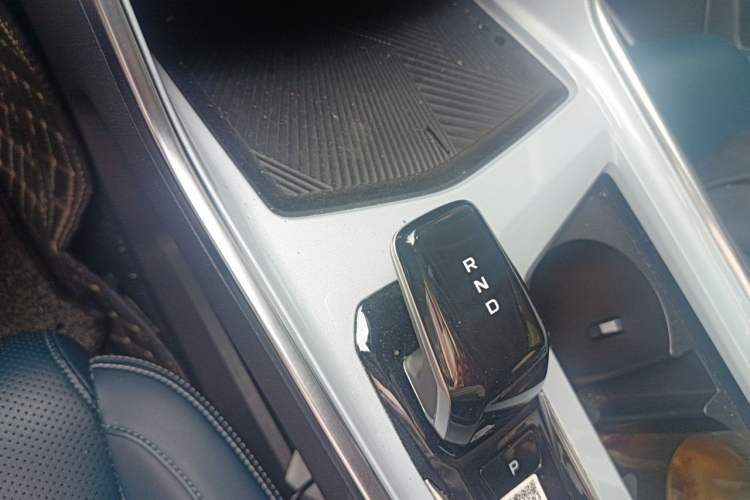 Used Geely Auto Jiajie 2023 Geely Jiaji L 1.5TD DCT Luxury Model Gear Lever