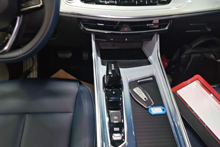 Used Geely Auto Jiajie 2023 Geely Jiaji L 1.5TD DCT Luxury Model Gear Lever