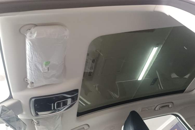 Used Geely Auto Jiajie 2023 Geely Jiaji L 1.5TD DCT Comfort Edition Headliner