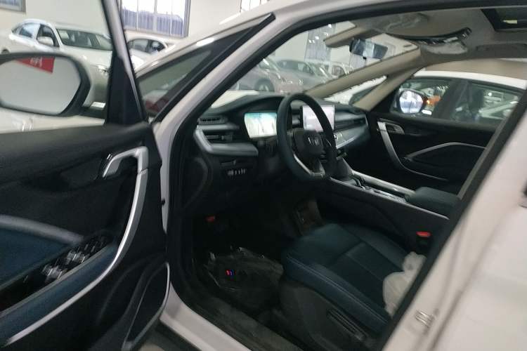 Used Geely Auto Jiajie 2023 Geely Jiaji L 1.5TD DCT Comfort Edition Interior 3