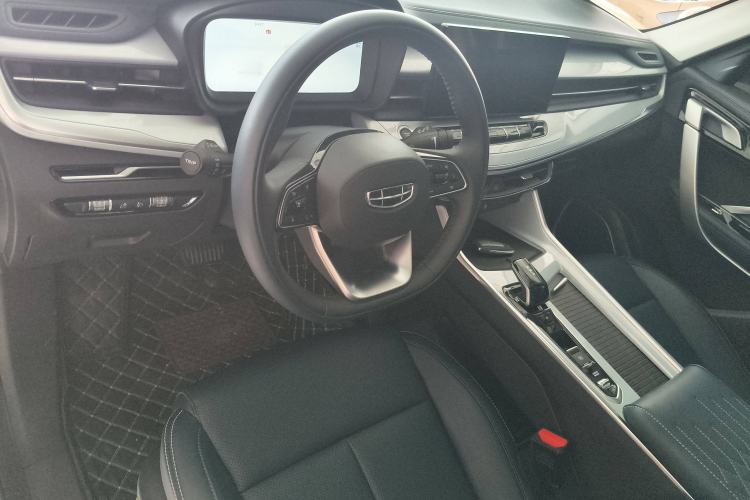 Used Geely Auto Jiajie 2023 Geely Jiaji L 1.5TD DCT Luxury Model Interior 3