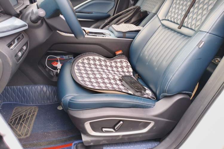 Used Geely Auto Jiajie 2023 Geely Jiaji L 1.5TD DCT Luxury Model Left Front Seat