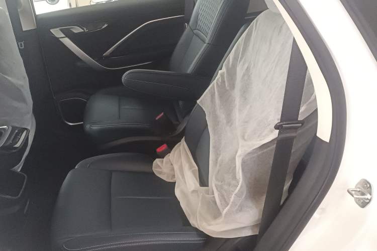 Used Geely Auto Jiajie 2023 Geely Jiaji L 1.5TD DCT Comfort Edition Left Rear Seat