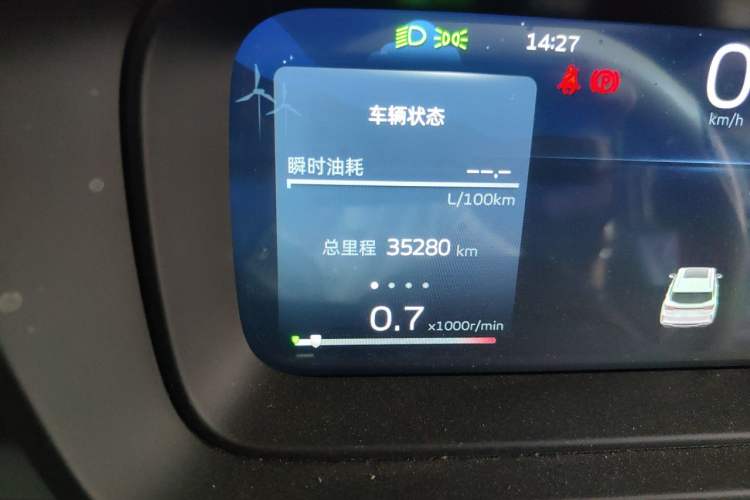 Used Geely Auto Jiajie 2023 Geely Jiaji L 1.5TD DCT Luxury Model Odometer Close Up