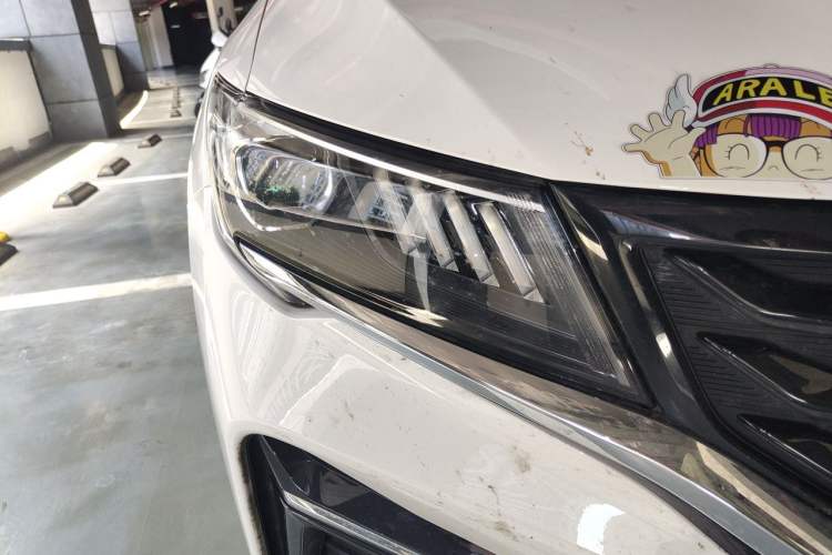 Used Geely Auto Jiajie 2023 Geely Jiaji L 1.5TD DCT Luxury Model Right Front Headlight