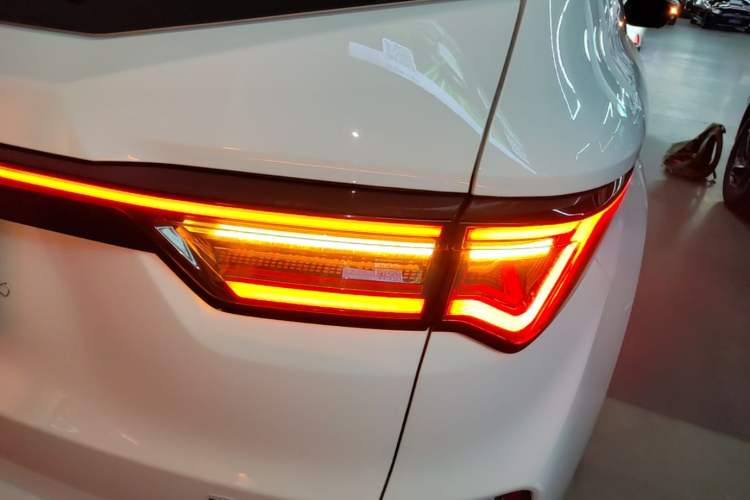 Used Geely Auto Jiajie 2023 Geely Jiaji L 1.5TD DCT Luxury Model Right Rear Taillight