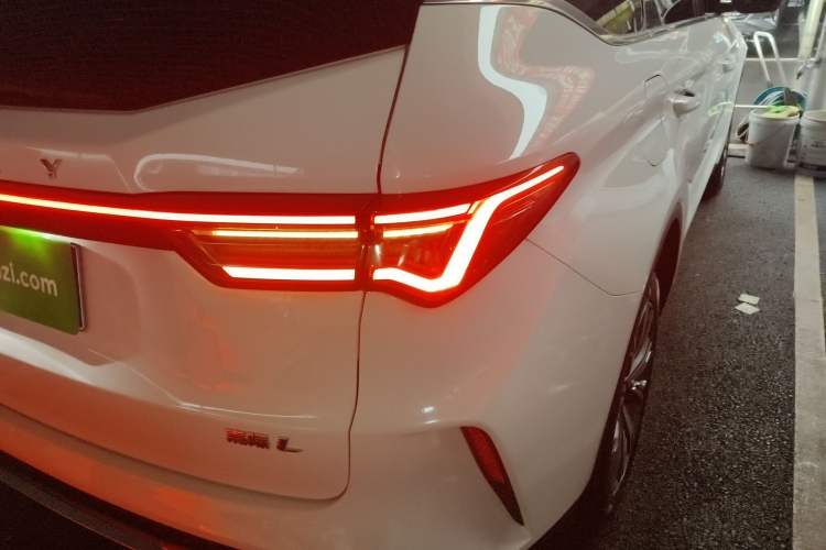 Used Geely Auto Jiajie 2023 Geely Jiaji L 1.5TD DCT Luxury Model Right Rear Taillight