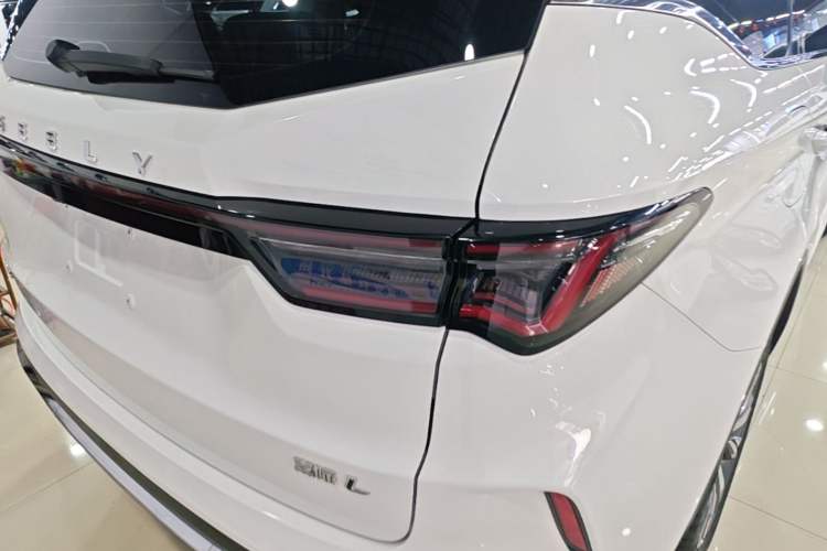 Used Geely Auto Jiajie 2023 Geely Jiaji L 1.5TD DCT Luxury Model Right Rear Taillight