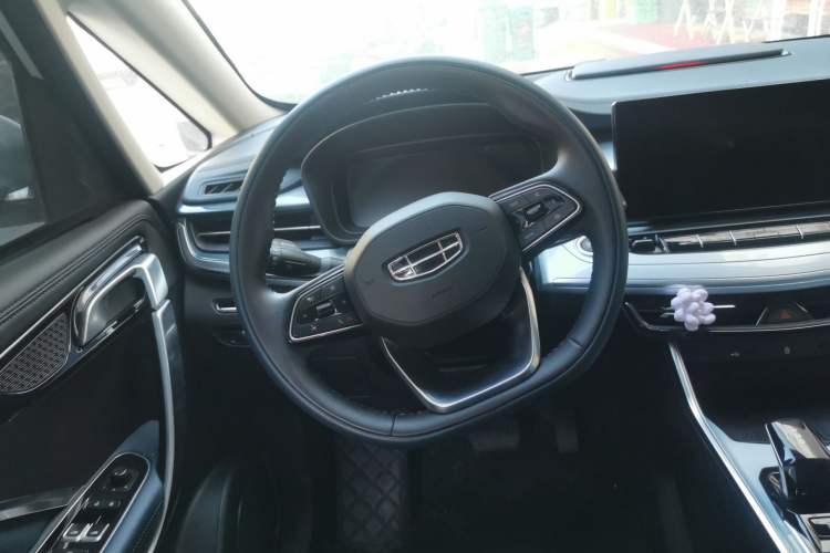 Used Geely Auto Jiajie 2023 Geely Jiaji L 1.5TD DCT Luxury Model Steering Wheel