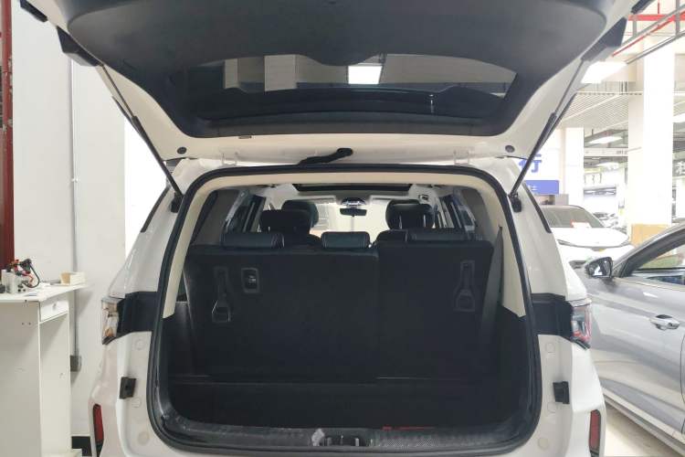 Used Geely Auto Jiajie 2023 Geely Jiaji L 1.5TD DCT Comfort Edition Trunk