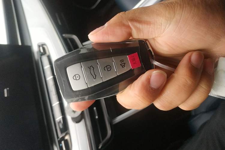 Used Geely Auto Jiajie 2023 Geely Jiaji L 1.5TD DCT Luxury Model Vehicle Key