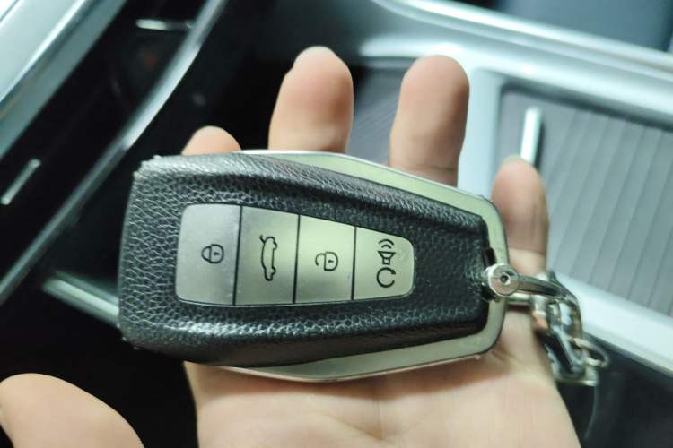 Used Geely Auto Jiajie 2023 Geely Jiaji L 1.5TD DCT Comfort Edition Vehicle Key