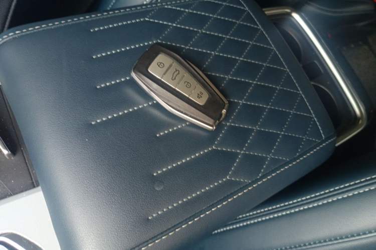 Used Geely Auto Jiajie 2023 Geely Jiaji L 1.5TD DCT Luxury Model Vehicle Key