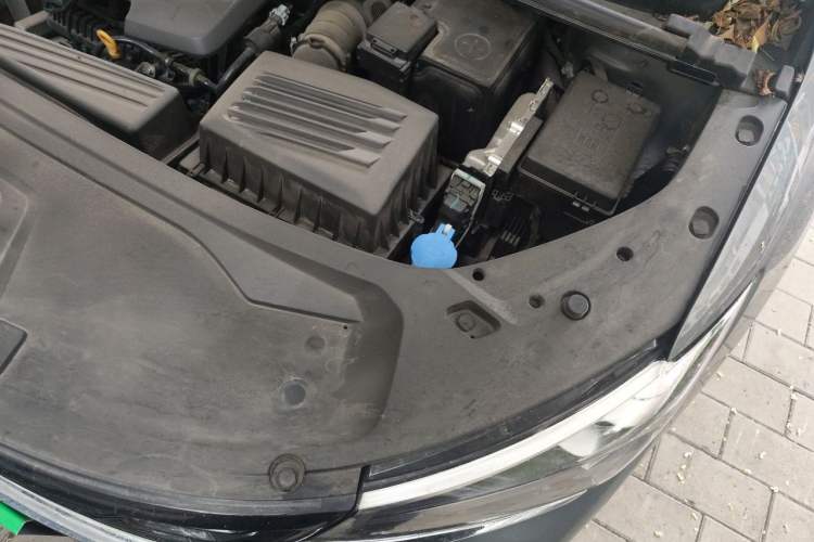Used Geely Auto Jiajie 2025 1.5TD DCT Pengcheng Edition Engine Bay Left