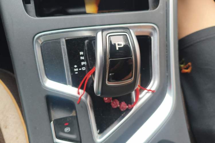 Used Geely Auto Jiajie 2025 1.5TD DCT Dragon Edition Gear Lever