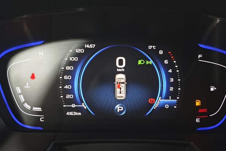 Used Geely Auto Jiajie 2025 1.5TD DCT Dragon Edition Instrument Cluster