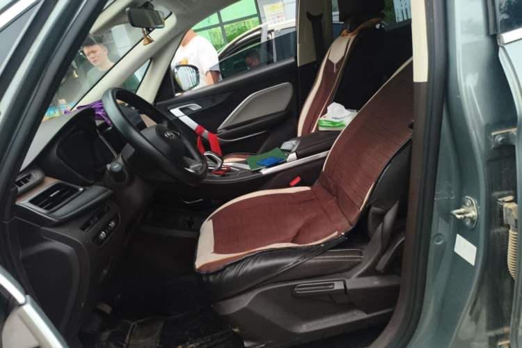 Used Geely Auto Jiajie 2025 1.5TD DCT Dragon Edition Left Front Seat