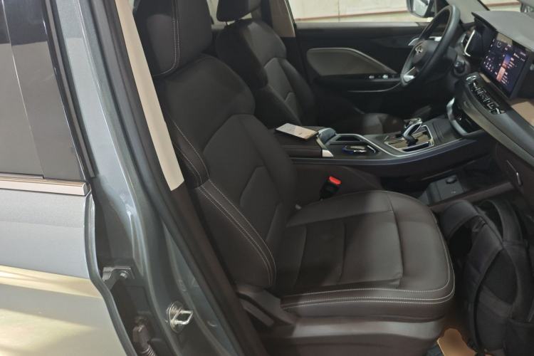 Used Geely Auto Jiajie 2025 1.5TD DCT Dragon Edition Right Front Seat