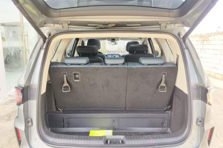 Used Geely Auto Jiajie 2025 1.5TD DCT Pengcheng Edition Interior 8