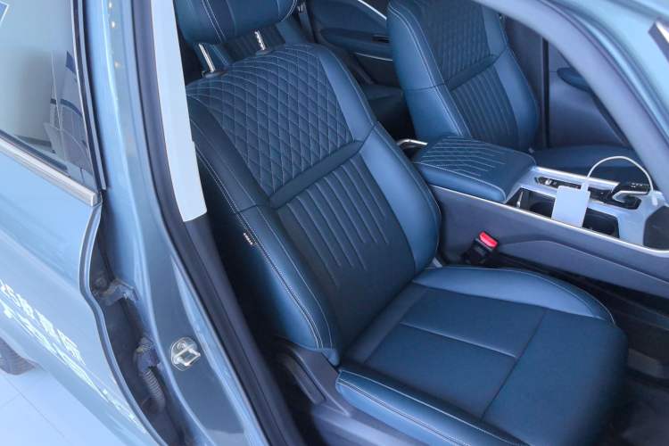 Used Geely Auto Jiajie 2025 1.5TD DCT Pengcheng Edition Right Front Seat