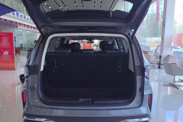 Used Geely Auto Jiajie 2025 1.5TD DCT Pengcheng Edition Trunk
