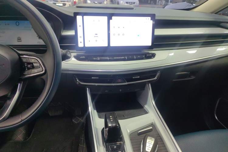 Used Geely Auto Jiajie 2025 1.5TD DCT Pengcheng Edition Audio And AC Panel