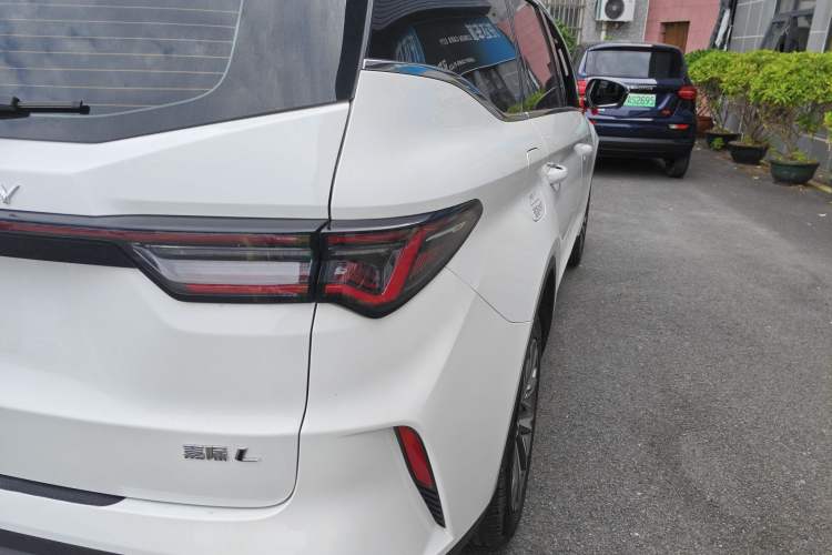 Used Geely Auto Jiajie 2025 1.5TD DCT Pengcheng Edition Exterior 6