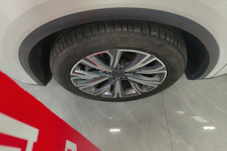 Used Geely Auto Jiajie 2025 1.5TD DCT Pengcheng Edition Left Front Wheel Hub