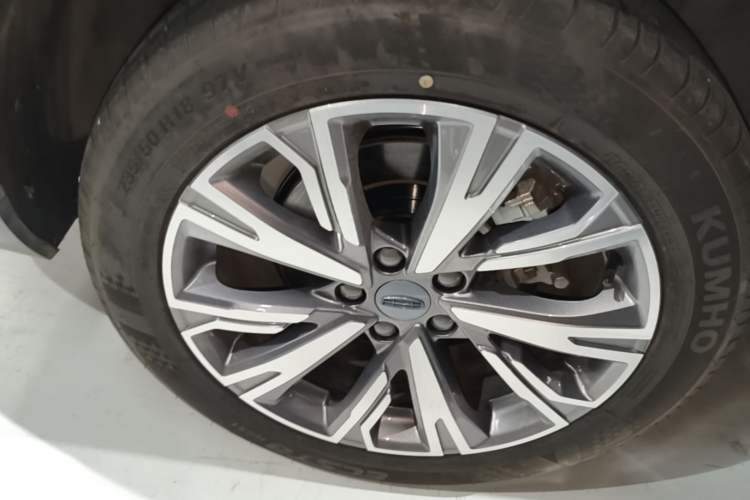 Used Geely Auto Jiajie 2025 1.5TD DCT Pengcheng Edition Right Rear Wheel Hub