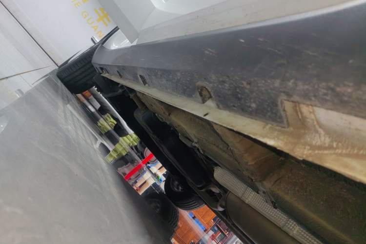 Used Geely Auto Jiajie 2025 1.5TD DCT Pengcheng Edition Right Side Sill