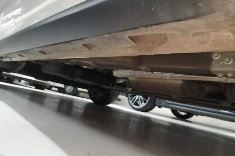 Used Geely Auto Jiajie 2025 1.5TD DCT Pengcheng Edition Right Side Sill
