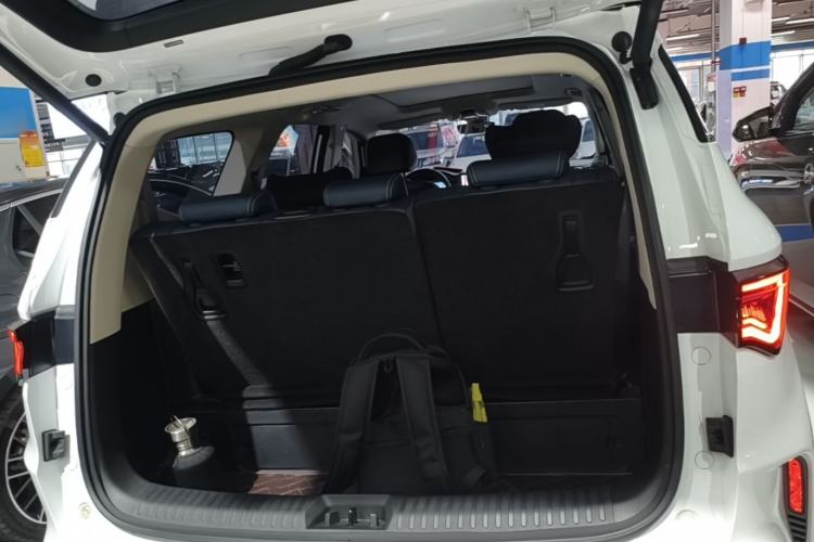 Used Geely Auto Jiajie 2025 1.5TD DCT Pengcheng Edition Trunk