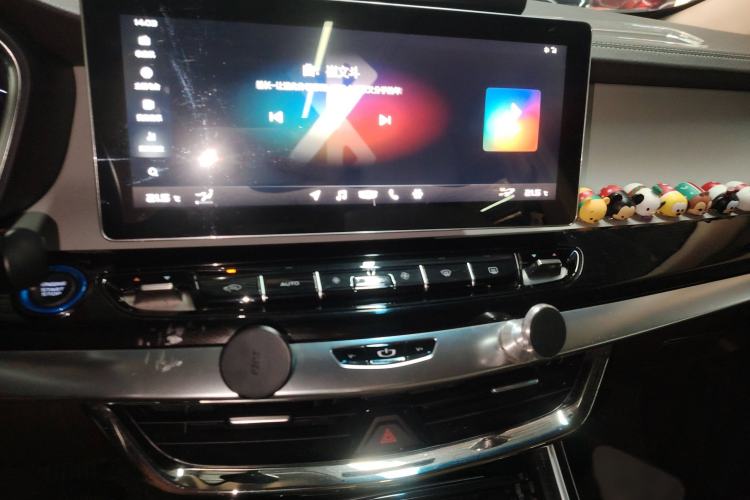 Used Geely Auto Jiajie New Energy 2019 1.5TD PHEV Premium Model Audio And AC Panel