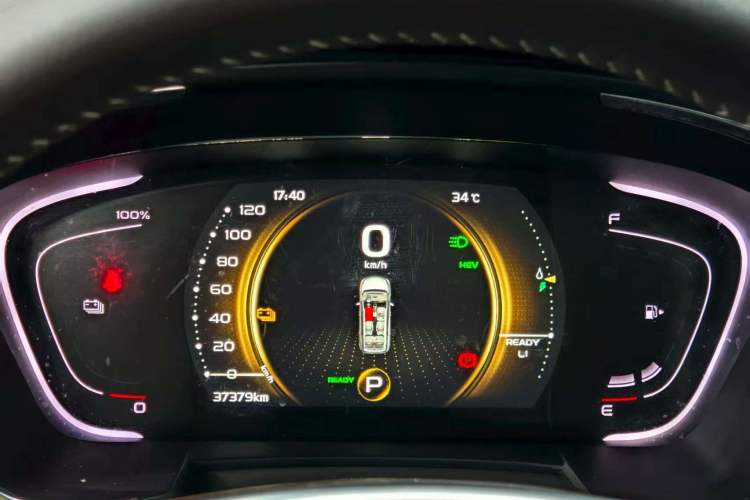 Used Geely Auto Jiajie New Energy 2019 1.5TD PHEV Premium Model Odometer Close Up
