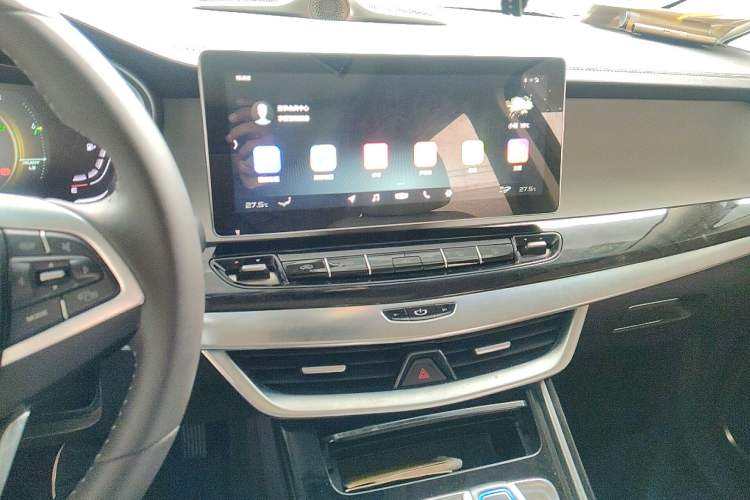 Used Geely Auto Jiajie New Energy 2019 1.5TD PHEV Premium Model Audio And AC Panel