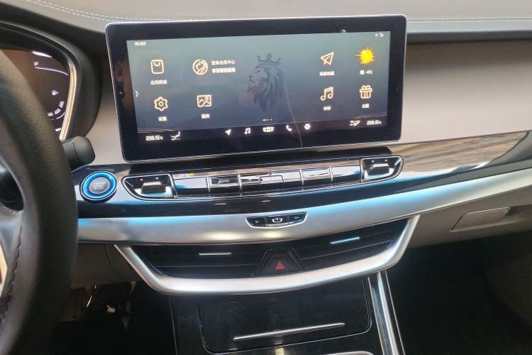 Used Geely Auto Jiajie New Energy 2019 1.5TD PHEV Yaoxiang Edition Audio And AC Panel