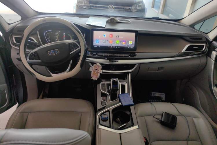 Used Geely Auto Jiajie New Energy 2019 1.5TD PHEV Yaoxiang Edition Center Console