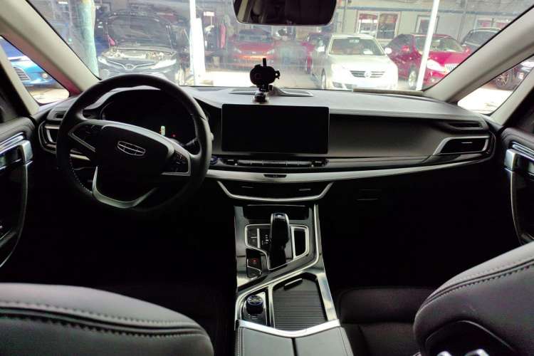 Used Geely Auto Jiajie New Energy 2019 1.5TD PHEV Deluxe Edition Interior 4
