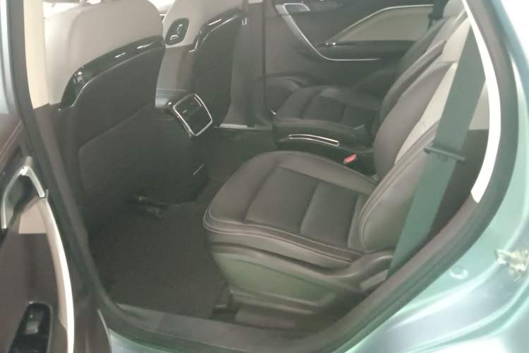 Used Geely Auto Jiajie New Energy 2019 1.5TD PHEV Premium Model Interior 4