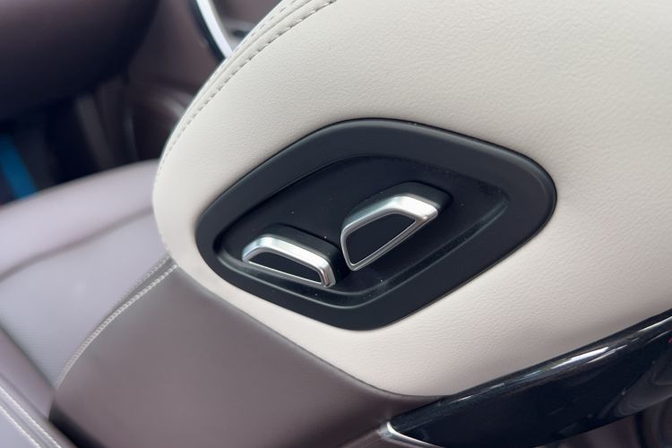 Used Geely Auto Jiajie New Energy 2019 1.5TD PHEV Premium Model Interior 5