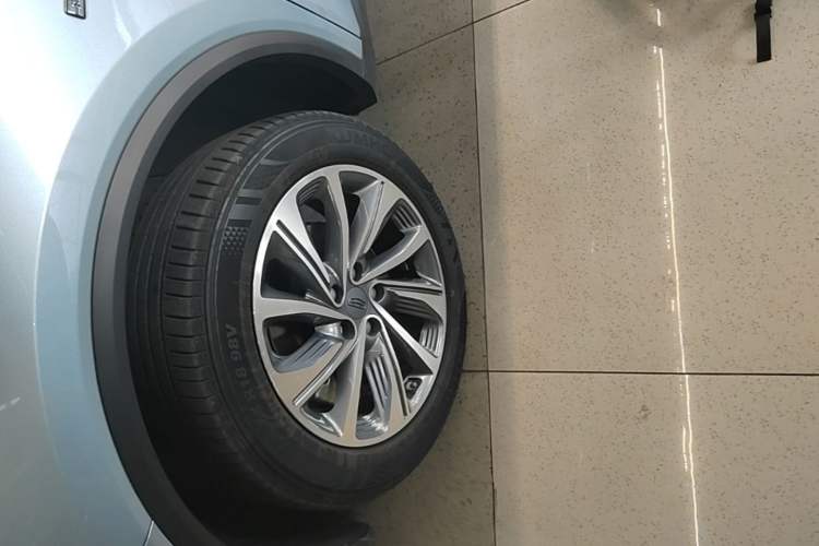 Used Geely Auto Jiajie New Energy 2019 1.5TD PHEV Premium Model Left Front Wheel Hub