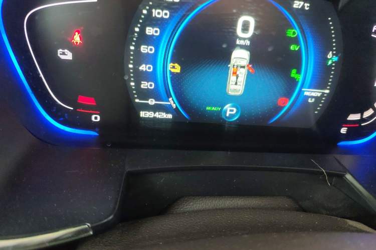 Used Geely Auto Jiajie New Energy 2019 1.5TD PHEV Deluxe Edition Odometer Close Up