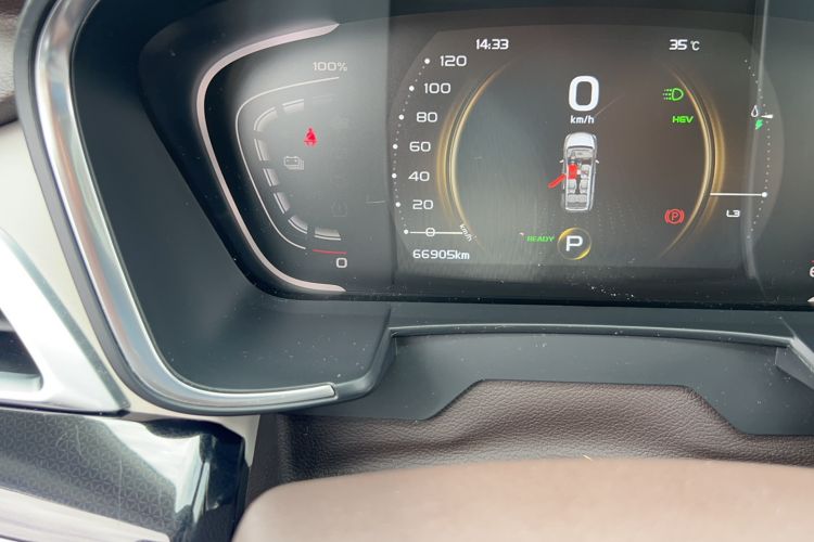 Used Geely Auto Jiajie New Energy 2019 1.5TD PHEV Premium Model Odometer Close Up