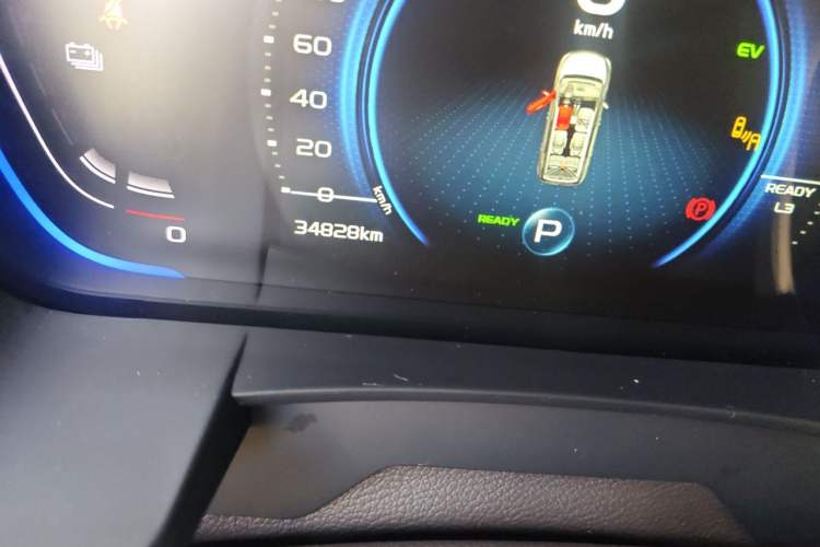 Used Geely Auto Jiajie New Energy 2019 1.5TD PHEV Deluxe Edition Odometer Close Up