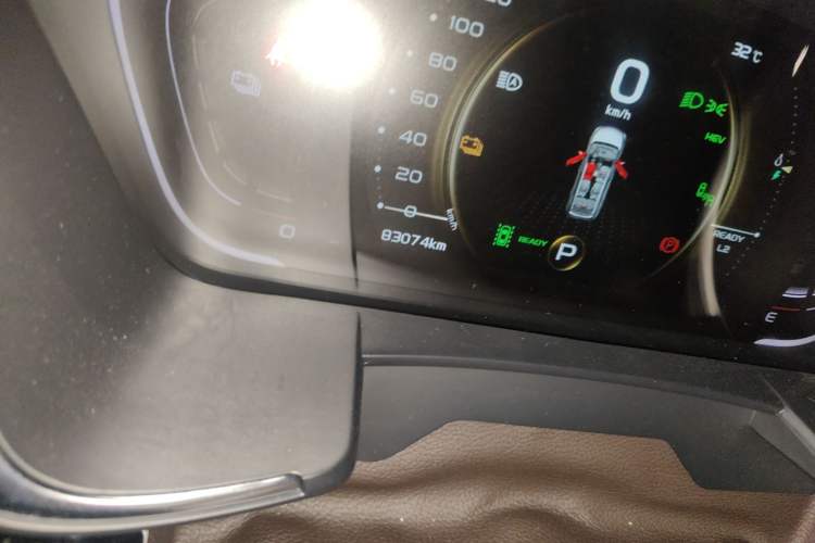 Used Geely Auto Jiajie New Energy 2019 1.5TD PHEV Premium Model Odometer Close Up