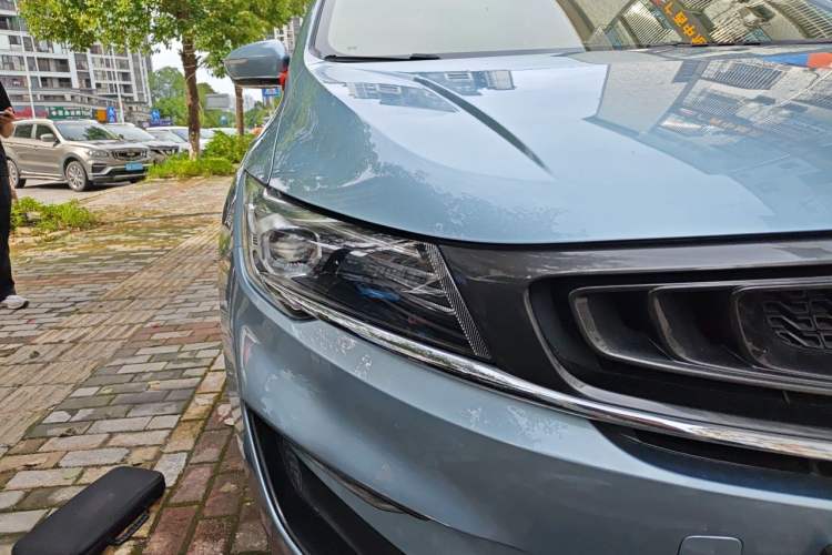 Used Geely Auto Jiajie New Energy 2019 1.5TD PHEV Yaoxiang Edition Right Front Headlight
