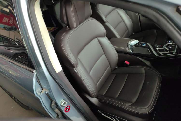 Used Geely Auto Jiajie New Energy 2019 1.5TD PHEV Deluxe Edition Right Front Seat