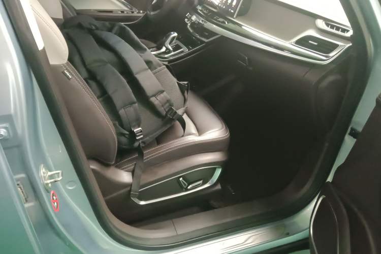 Used Geely Auto Jiajie New Energy 2019 1.5TD PHEV Premium Model Right Front Seat