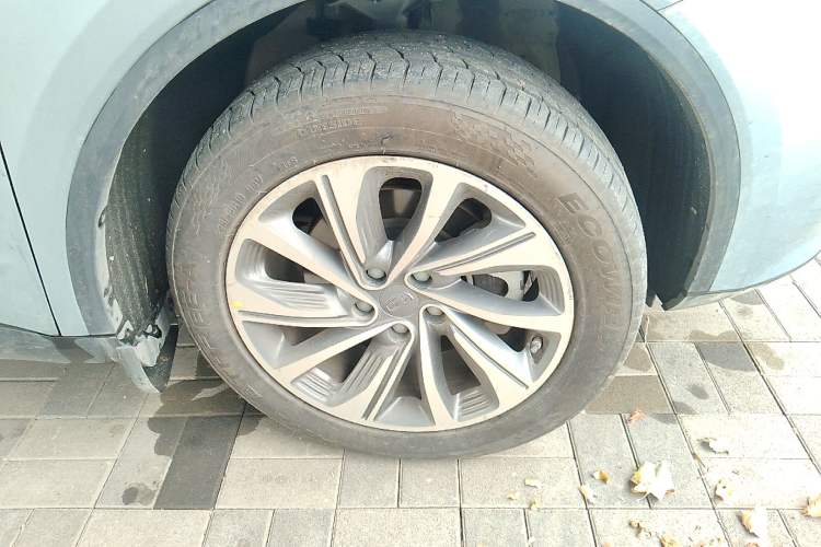 Used Geely Auto Jiajie New Energy 2019 1.5TD PHEV Premium Model Right Front Wheel Hub