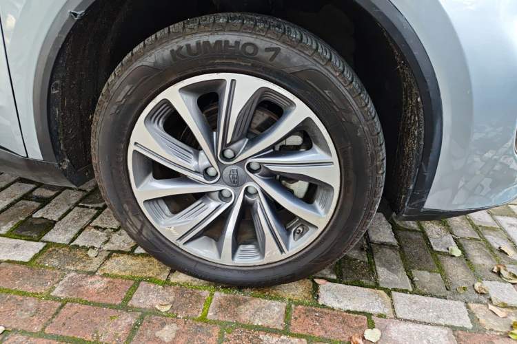 Used Geely Auto Jiajie New Energy 2019 1.5TD PHEV Yaoxiang Edition Right Front Wheel Hub
